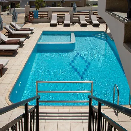 Porto Marina Aparthotel Chrisi Ammoudia