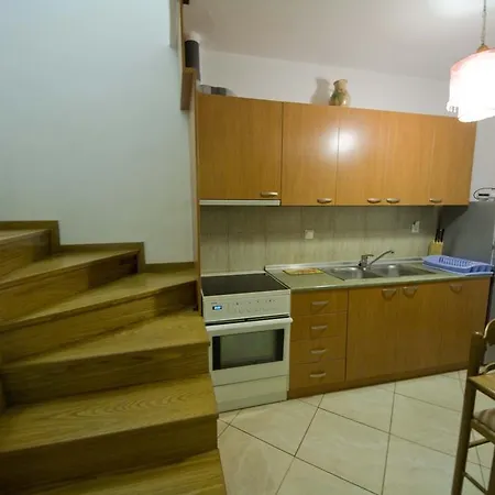 Porto Marina Chrysi Ammoudia